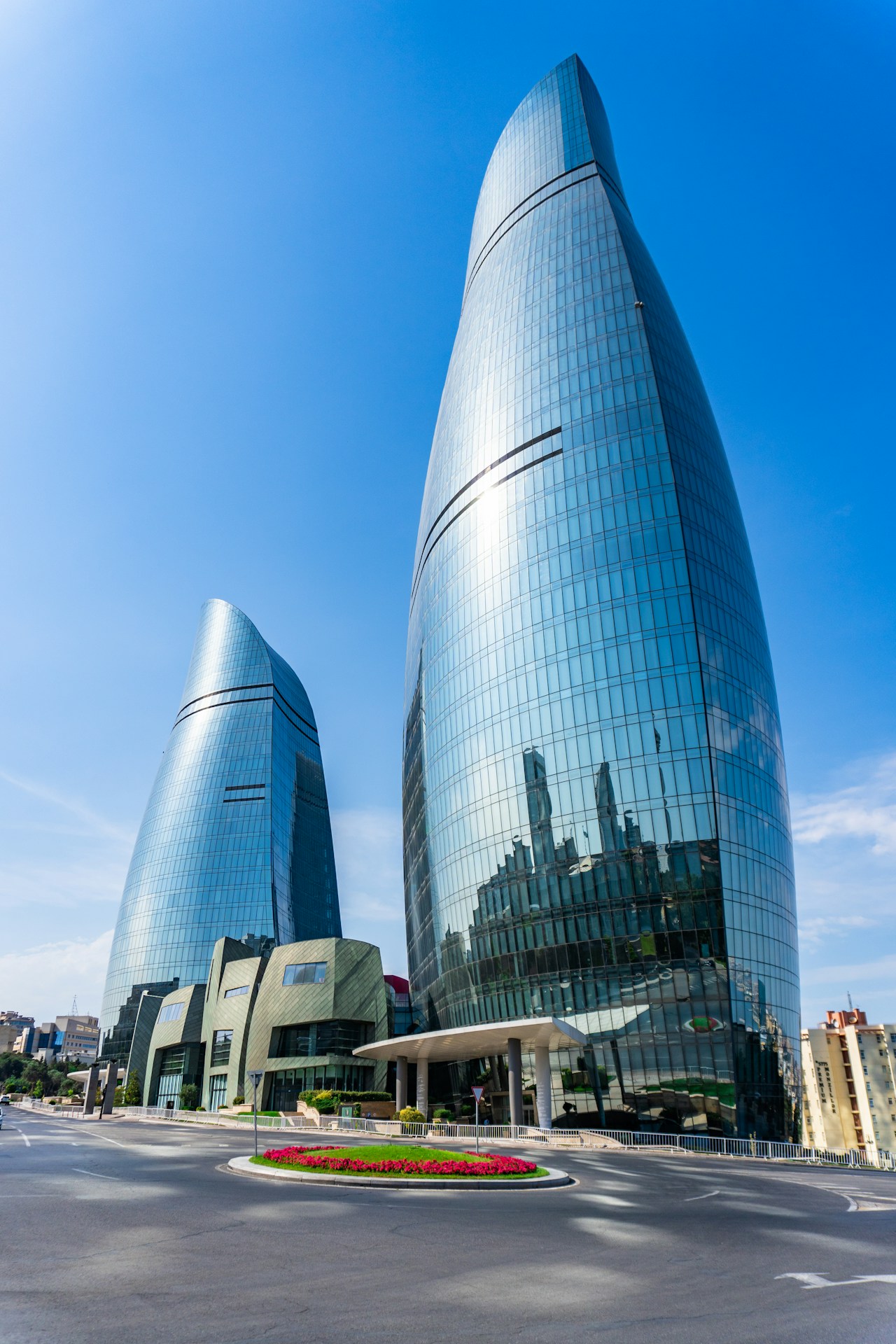 Flame Towers Baku - skilled Pakistani construction workers for Azerbaijan projects
